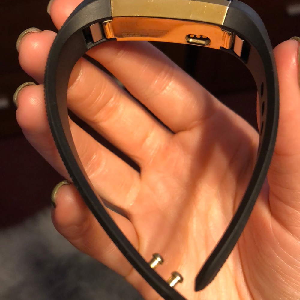 Fitbit Alta - image 2